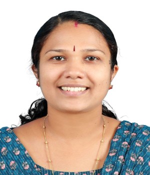 Gigi M R